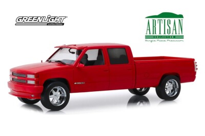 ミニカー ANSON 1/18 Chevrolet Silverado 3500 s-l400.jpg