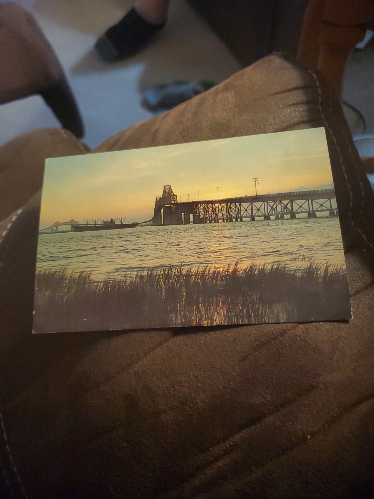 Picture 1 of 2
