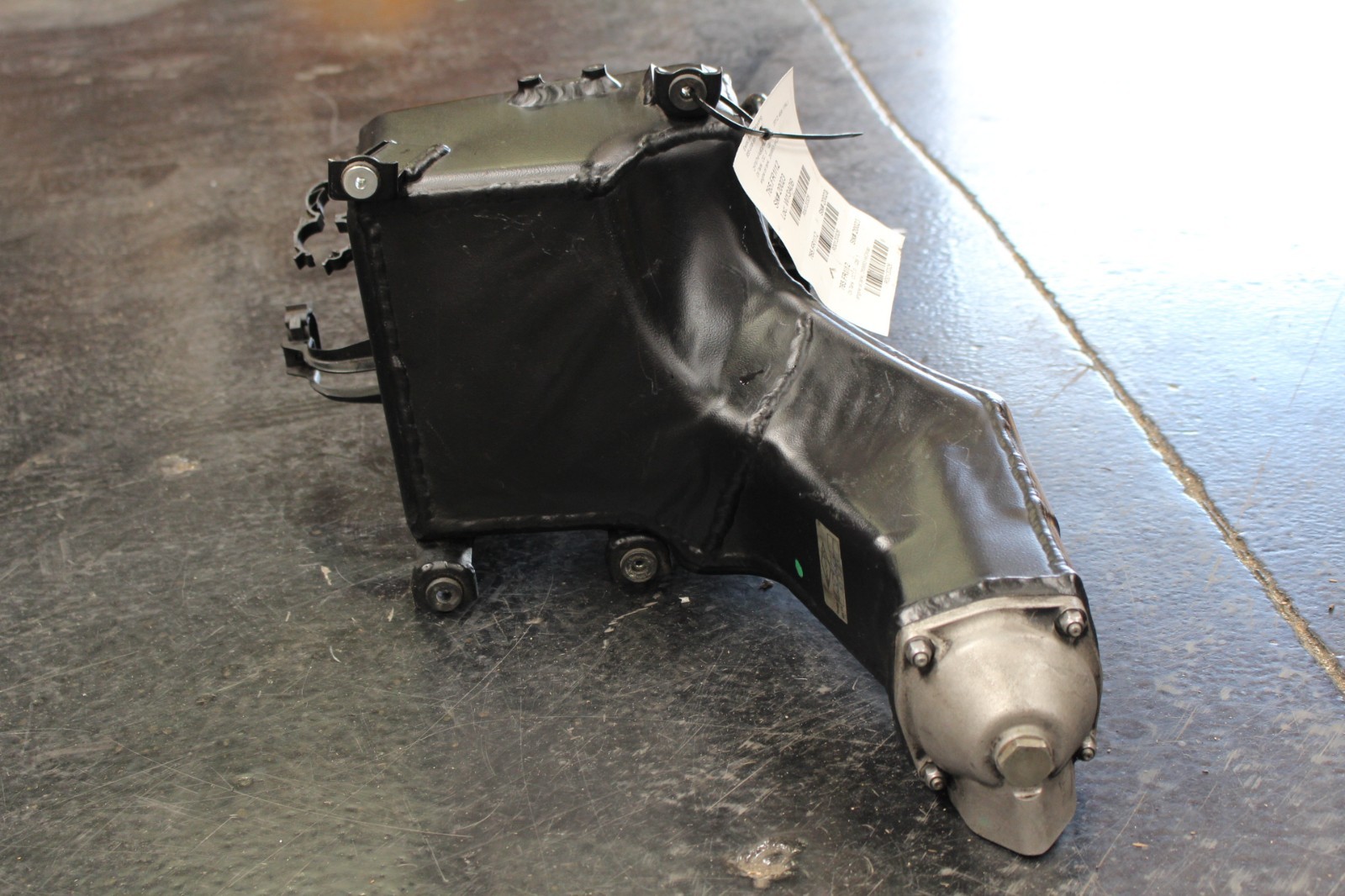 Ferrari 458 Italia, Spyder, Engine Oil Tank, W/O Cap, Used, P/N 269663
