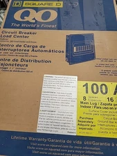 Square D Main Lug Load Center Indoor Surface Mount 100-Amp 8-Space 16-Circuit