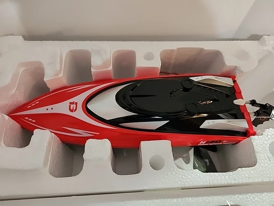 DEERC H120 Racing Boat High Speed 2.4G Remote Control w/ LCD Screen Ages 14+ - Image 3 of 4