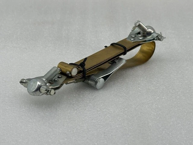 #PM56G3B Strap Generator for BMW Motorrad R11-R12 Models Foto 3 de 4