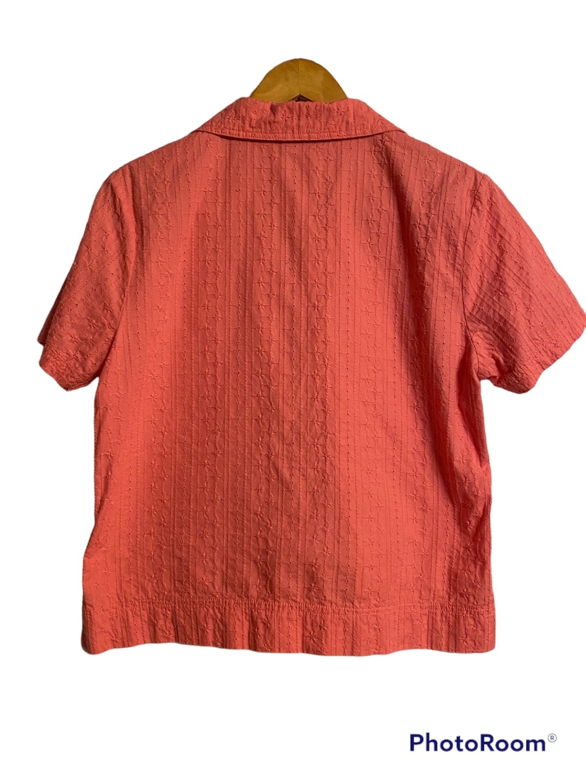 Onque Eyelet Button Up Blouse Size Large - image 2