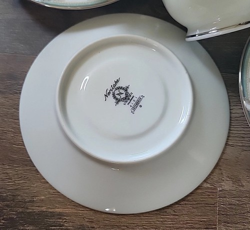NORITAKE GREENBRIER Lot Of 4 Teacup Coffe Cup & Saucer Sets - Picture 5 of 8