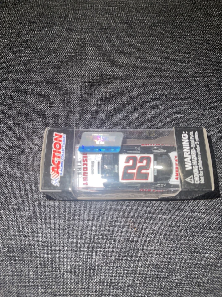 Neumático de descuento Brad Keselowski #22 Action 1/64 2016 Foto 2 de 3