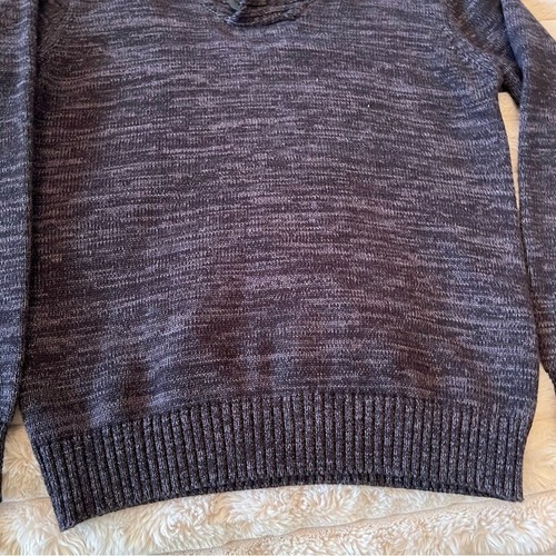 Gray Pullover Sweater with Turtleneck and Ribbed Cuffs - Picture 5 of 8