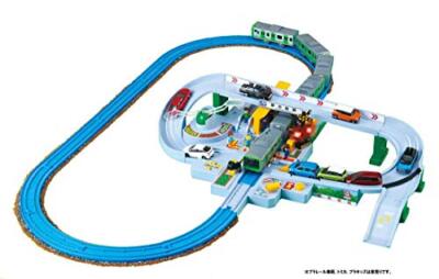 Takara Tomy Plarail Let's play with Tomica! Cancan railroad