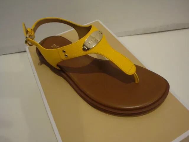 Michael kors shop plate sandal