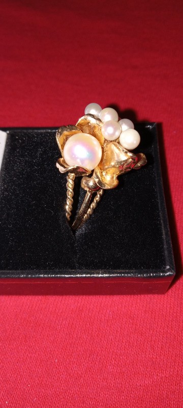Vintage 14k Gold Artistic Sculptural Flower Ring with Pearls Size 9