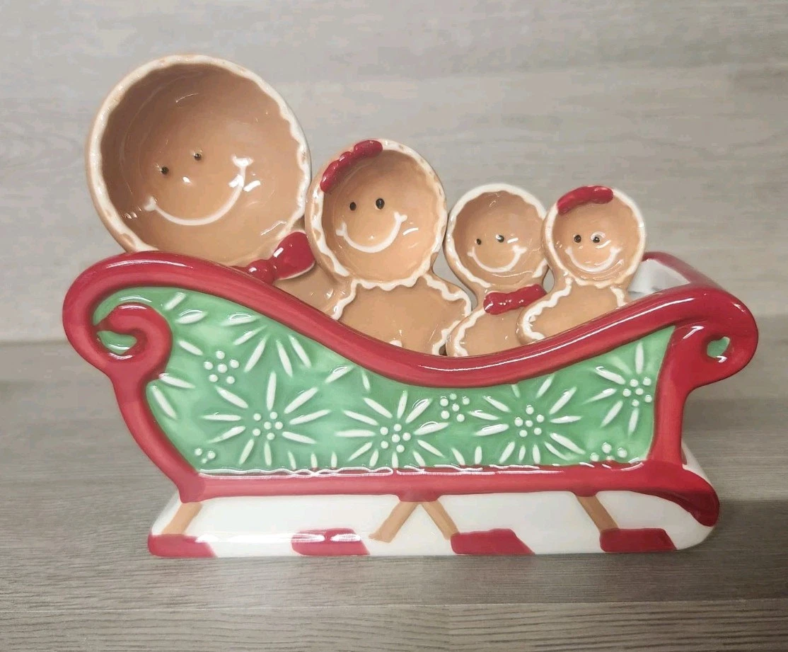 TEMP-TATIONS Set Of 4 GINGERBREAD MEASURING SPOONS & SLEIGH Hand Painted Ceramic