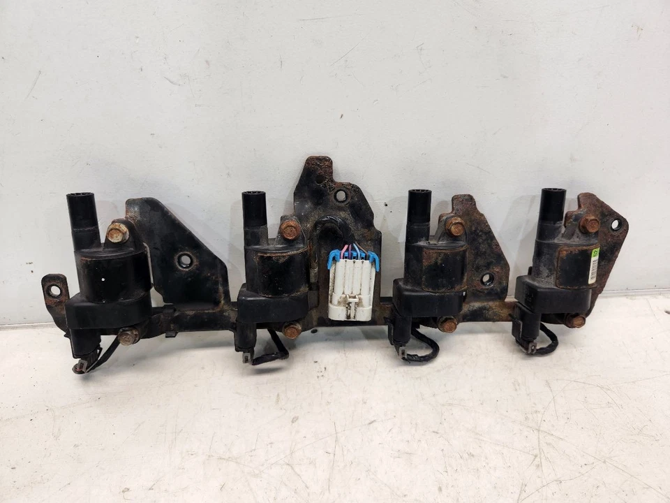 2008-13 GMC Sierra 1500 (5,3 л / AT) левый драйвер катушки зажигания упаковка - круглый - Изображение 2 из 4