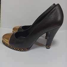 Authentic CHANEL Vintage Black Leather Chain Link Pumps Gold Cap Toe CC 38.5 / 8