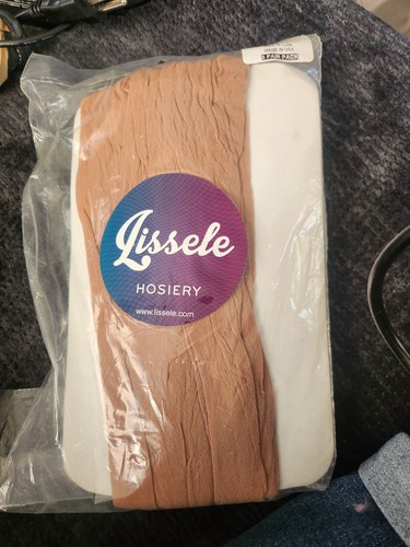 3 Pairs! Lissele Hosiery Knee 3X REGULAR  87 Nylon 13% Lycra /Suntan color - Afbeelding 1 van 2