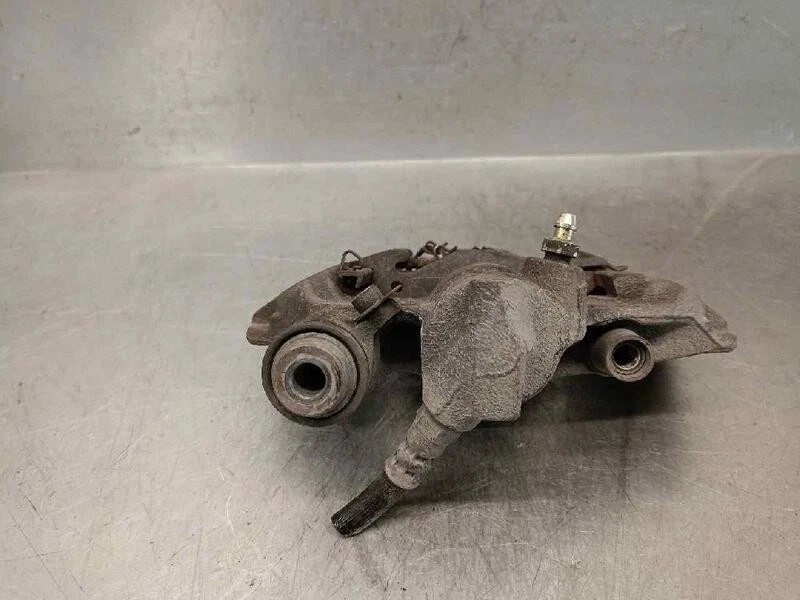 A0014206483 pinza de freno trasera izquierda para MERCEDES-BENZ CLASE V (W638) - Imagen 2 de 4