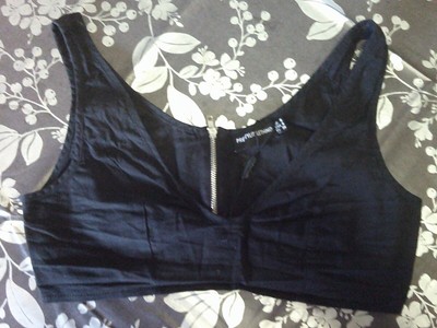 pretty little thing crop bra top new  uk8   euro 36   usa 4   aust 8