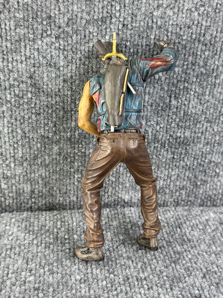 Экшн-фигурка Army of Darkness Dead 2 Ash Williams с мечом и дробовиком - Изображение 3 из 4