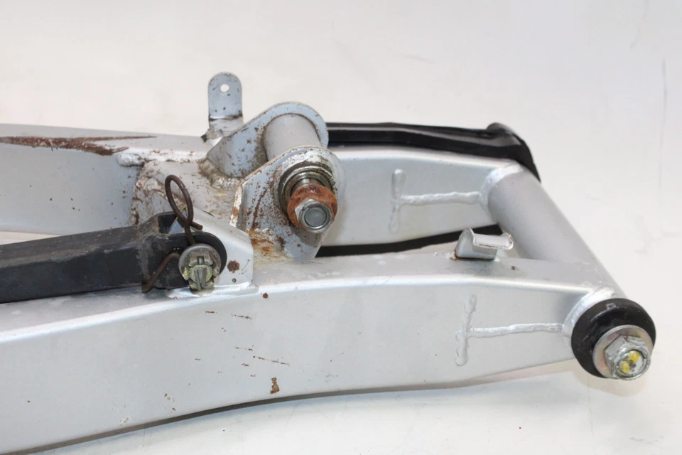 Suzuki GS500E 1994 OEM basculante trasero brazo de suspensión Foto 3 de 4