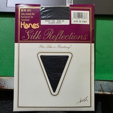 Vintage Hanes Silk Reflections Silky Control Top Reinforced Toe Navy Size CD