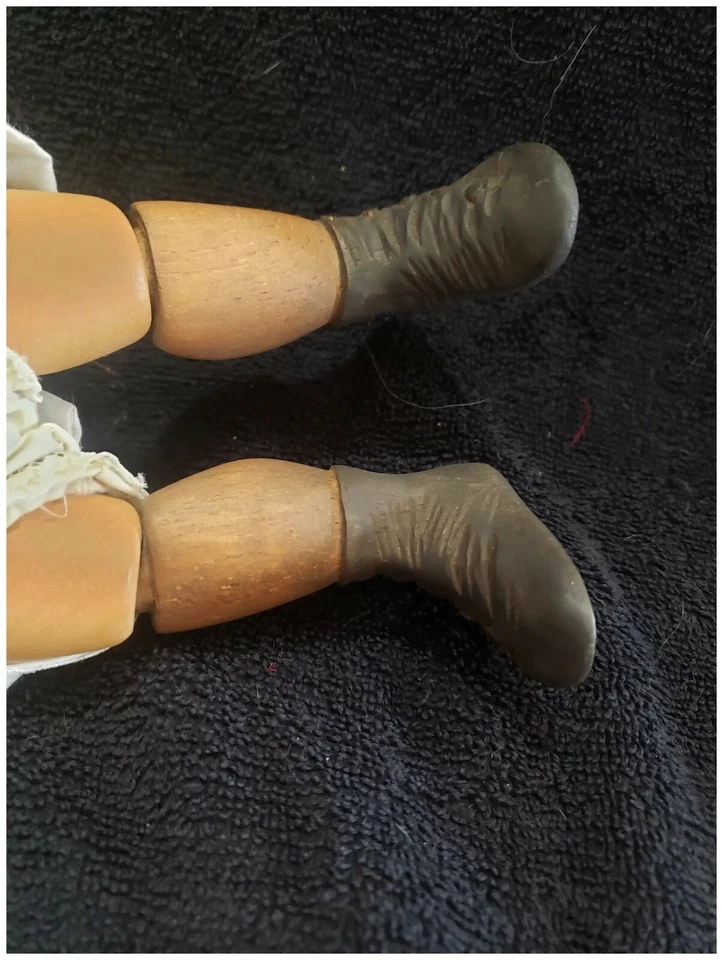 1974 NIADA Doll Artist Fred Thompson All Wood Googly Big  Eyed Eye Doll 10 1/2" - image 4 of 4