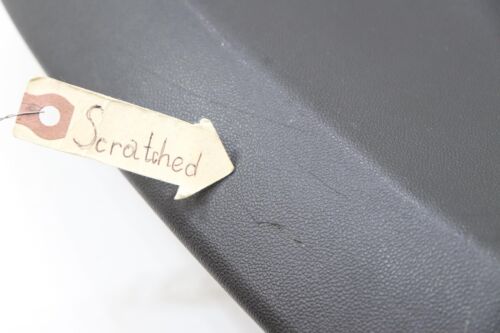 2020 - 2025 CADILLAC CT5 FRONT RIGHT SIDE SEAT BACK PANEL OEM 84601650 BLACK_HXR - Foto 19 di 20