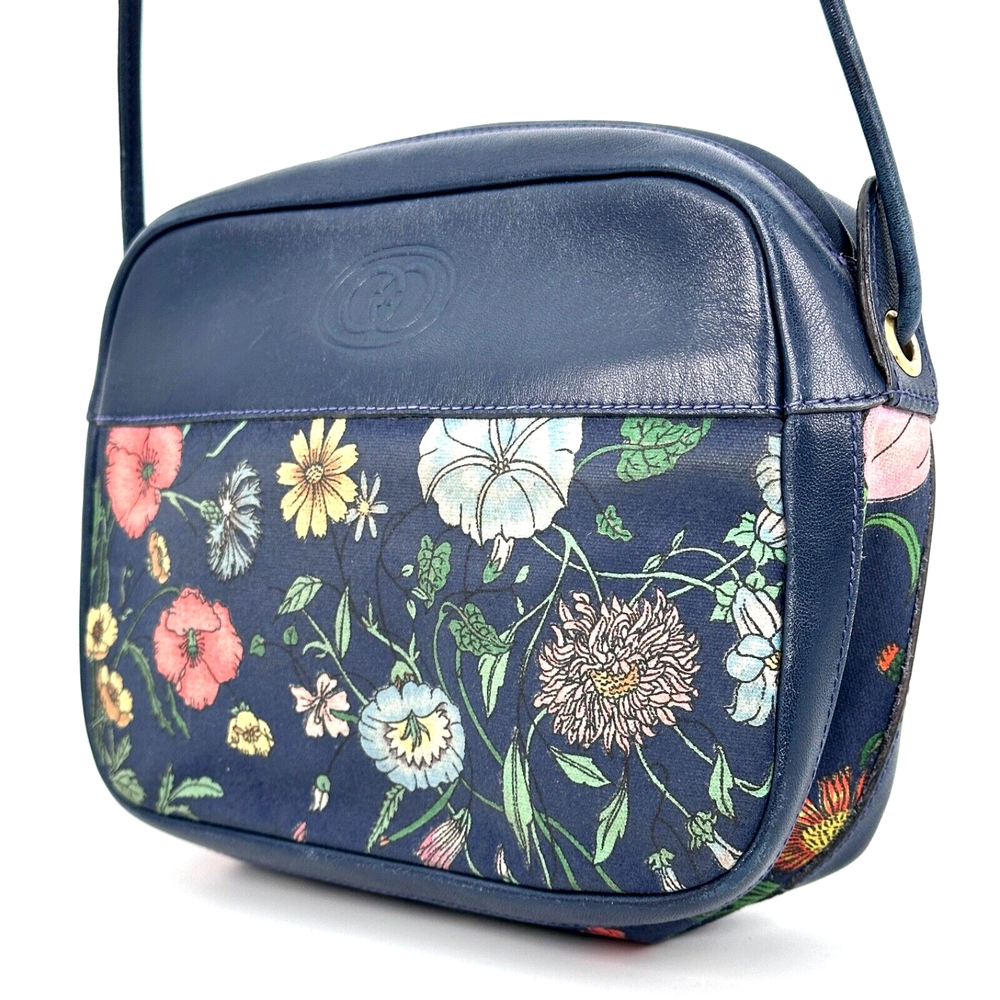 Rare! Vintage GUCCI Crossbody Bag Flora Navy PVC Leather Shoulder Auth O427