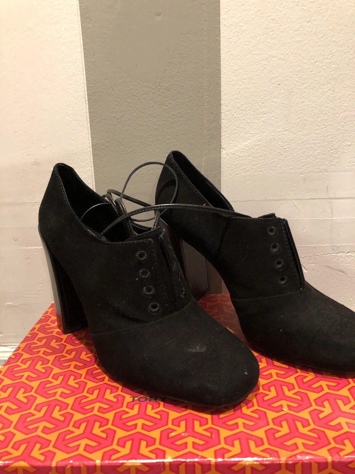 TORY BURCH Stella Smoke Suede SOLID OXFORD Scarpe scamosciate nere Scarpe da festa