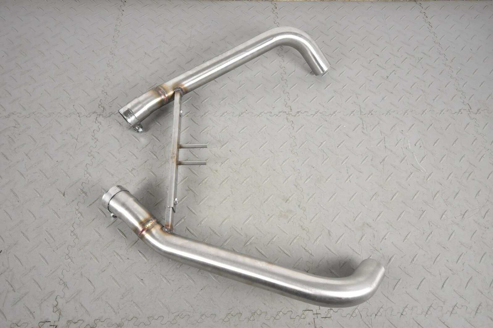 JAGUAR XJS 4.0 AJ16 CENTRE BOX BYPASS EXHAUST PIPE INTERMEDIATE