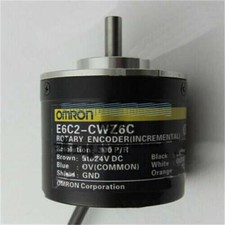 1PCS New in Box Omron E6C2-CWZ6C 300P/R 5-24V DC 2m Rotary Encoder