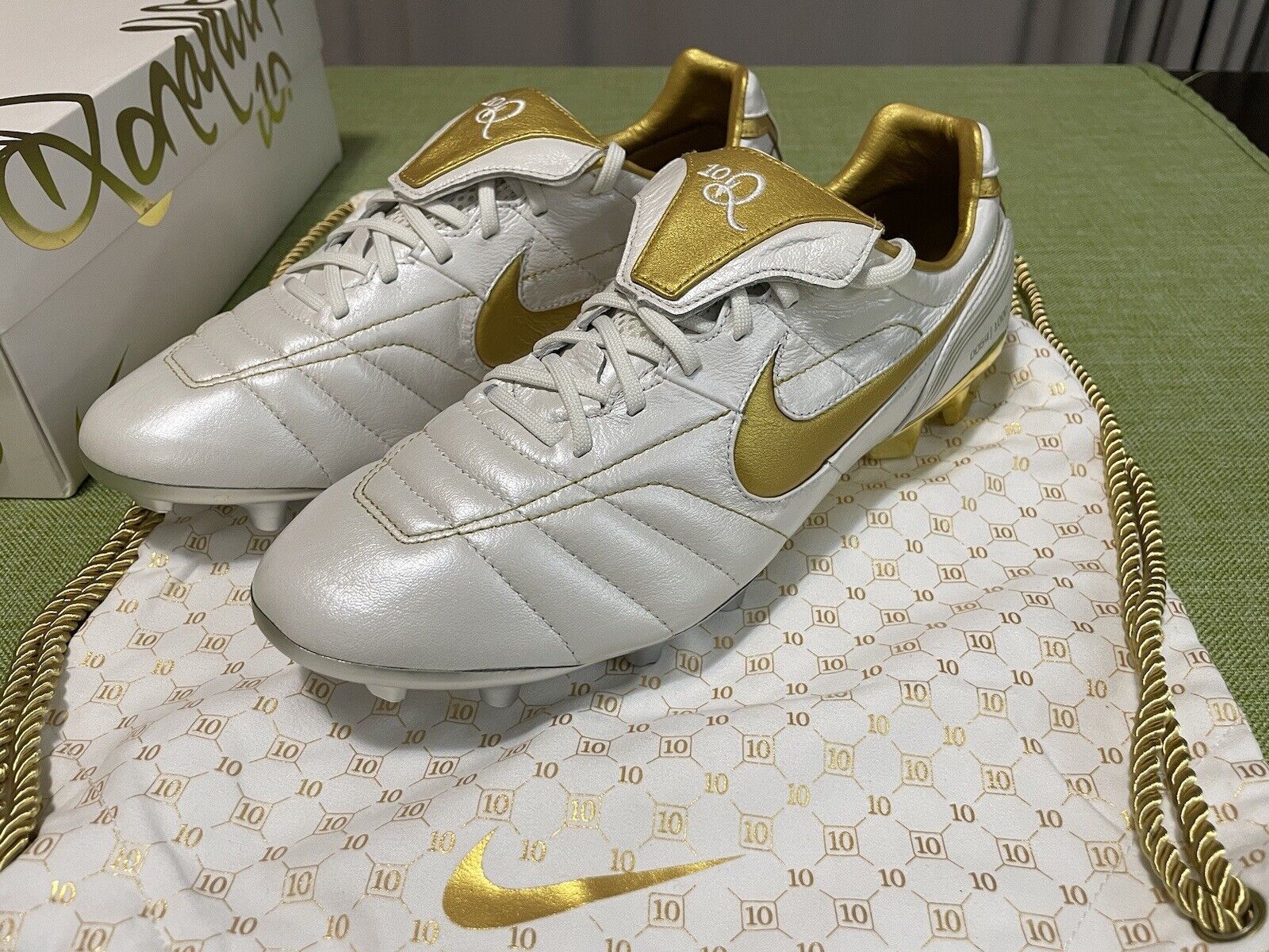 Nike Tiempo Legend 7 R10 Elite - FG - Ouro Preto Sports