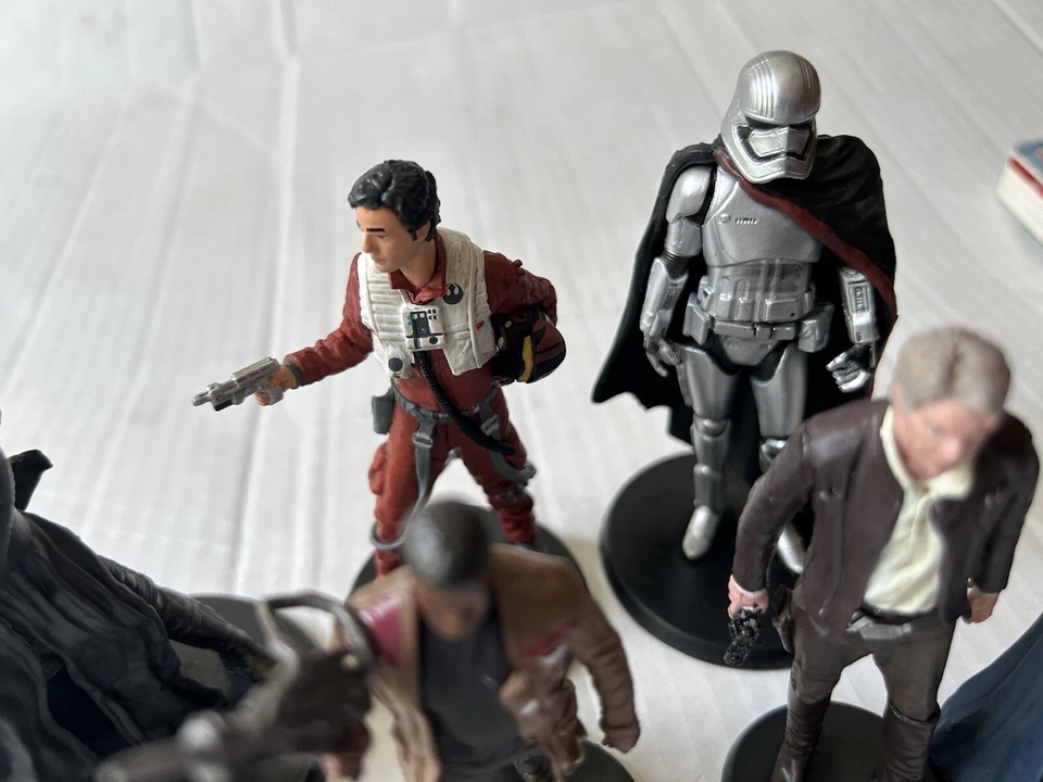 Disney Store Star Wars Juego de Estatuillas El Despertar de la Fuerza Juego de 7 piezas - LEER Foto 4 de 4