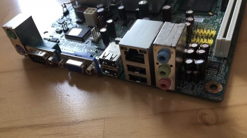 carte mère IBM Trink Centre MT-M6306 avec 2 Go RAM FRU46R4061 avec CPU - Photo 3/10