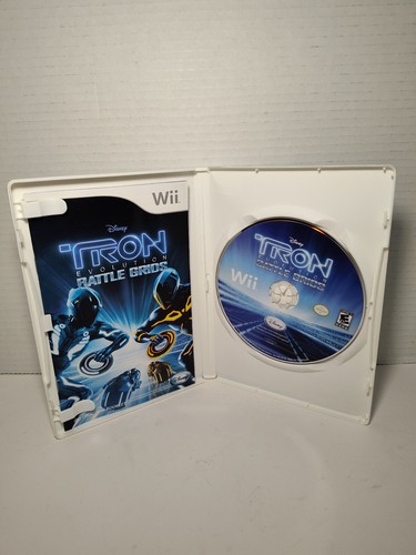Tron Evolution Battle Grids (Nintendo Wii,2010) CIB Complete w/ Manual - Picture 3 of 3