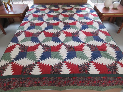 Vintage 90s Cotton Hand Quilted PINEAPPLE Quilt, Possibly CHINA Made; 86"x69"