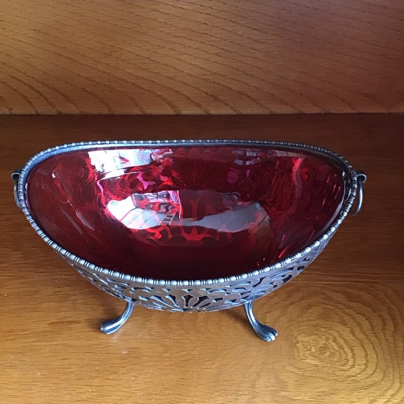 Pairpoint Quadruble Plate Candy Dish USED (BL3-4)
