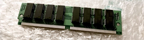 Hyundai HYM532104AM-60 4MB EDO 72-pin Non-Parity 60ns Desktop Simm Memory