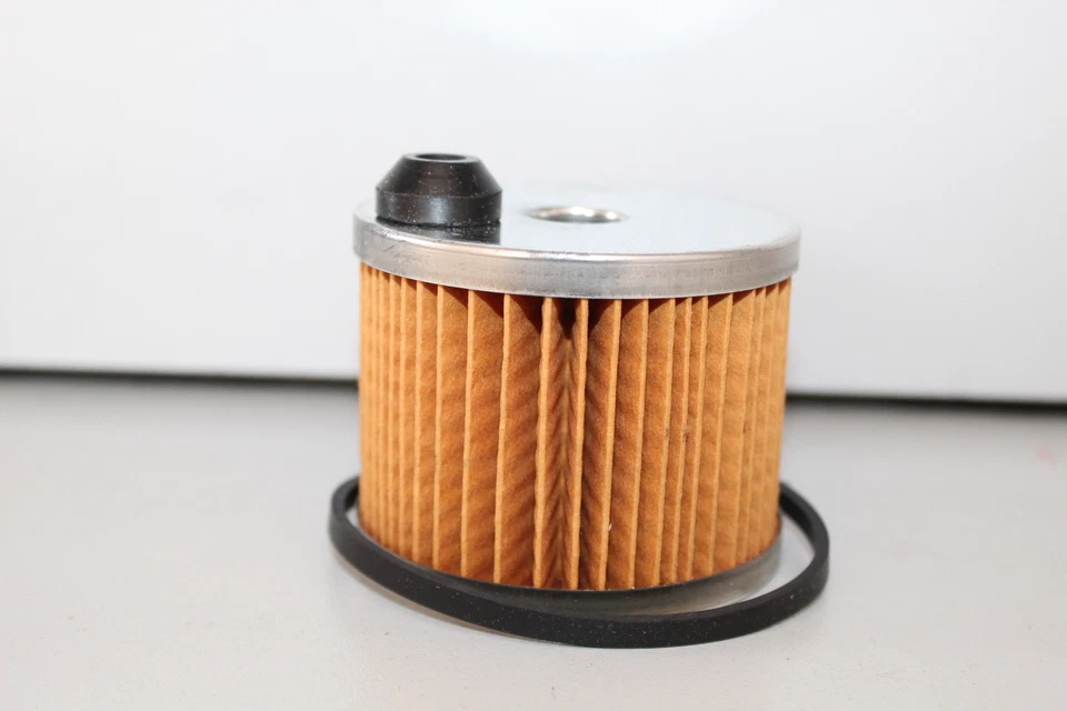 DIESEL FILTER FOR FORD GRANADA SCORPIO 2.5 TD FIAT 242 D CHAMPION L136 - Image 2 of 4