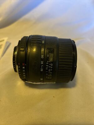 Sigma UC Zoom 28-105mm   1:4-5.6 Camera Lens
