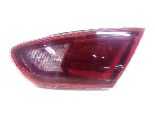 Feu Arrière Intérieur Droit pour SEAT LEON (1P1) Reference Copa 2012 6892767 - Zdjęcie 1 z 8