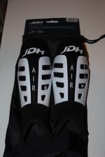 JDH Air  Shinpads Black and White Small Approx 260mm Top to curve middle