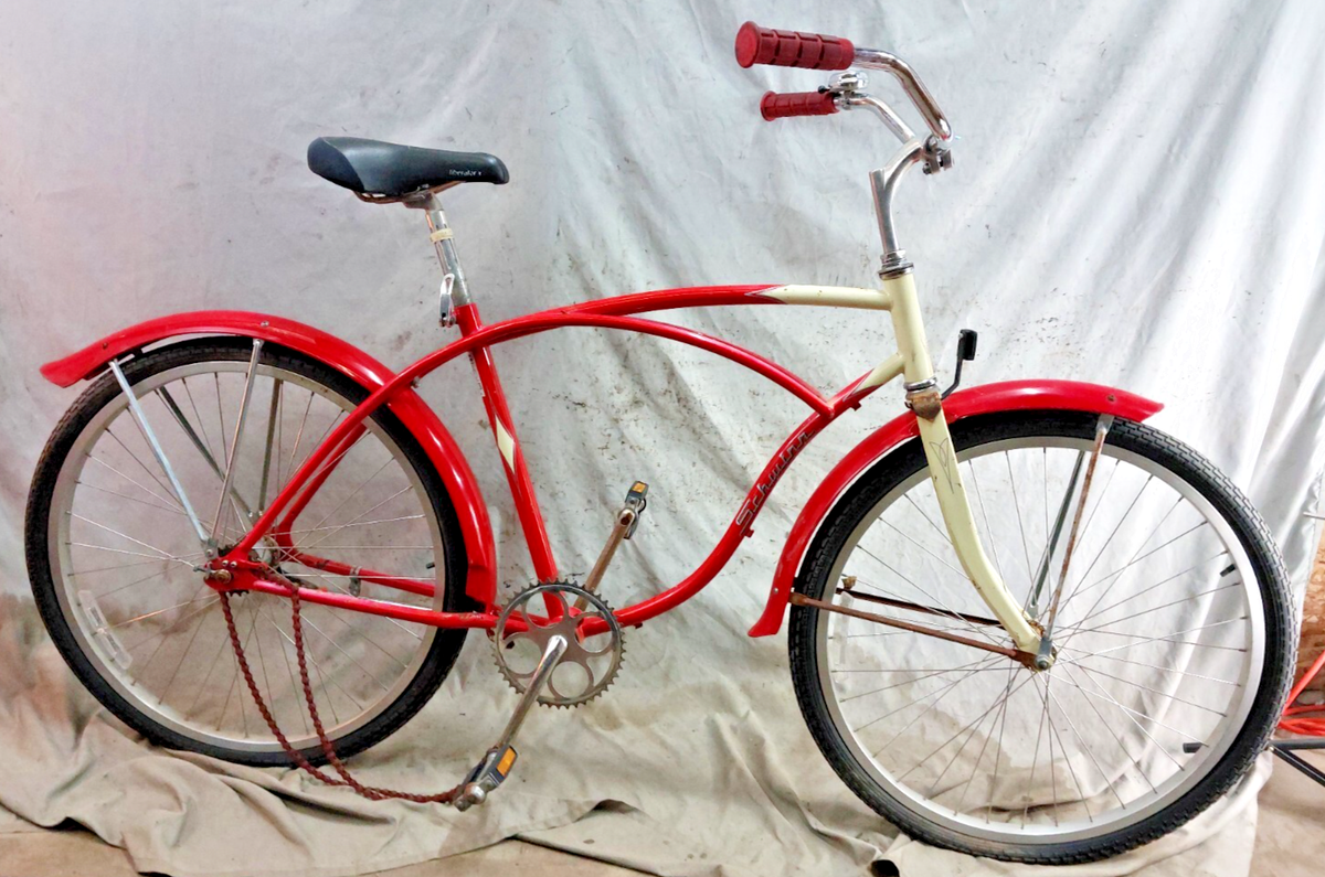 1990 Schwinn Admiral Cruiser Bike 19