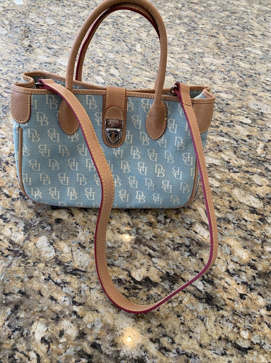 Dooney Bourke DB Signature Logo Purse Removable Straps EUC 12x8x5