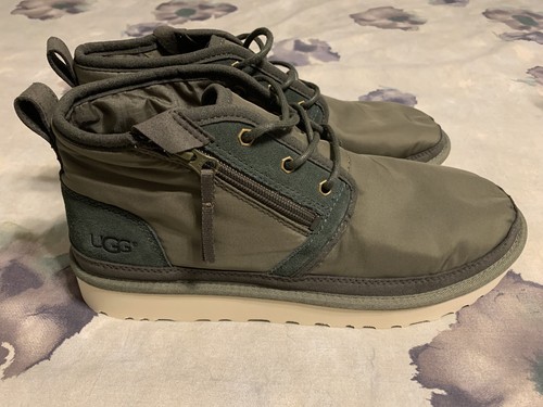 UGG Neumel Zip MLT Military Olive Green 