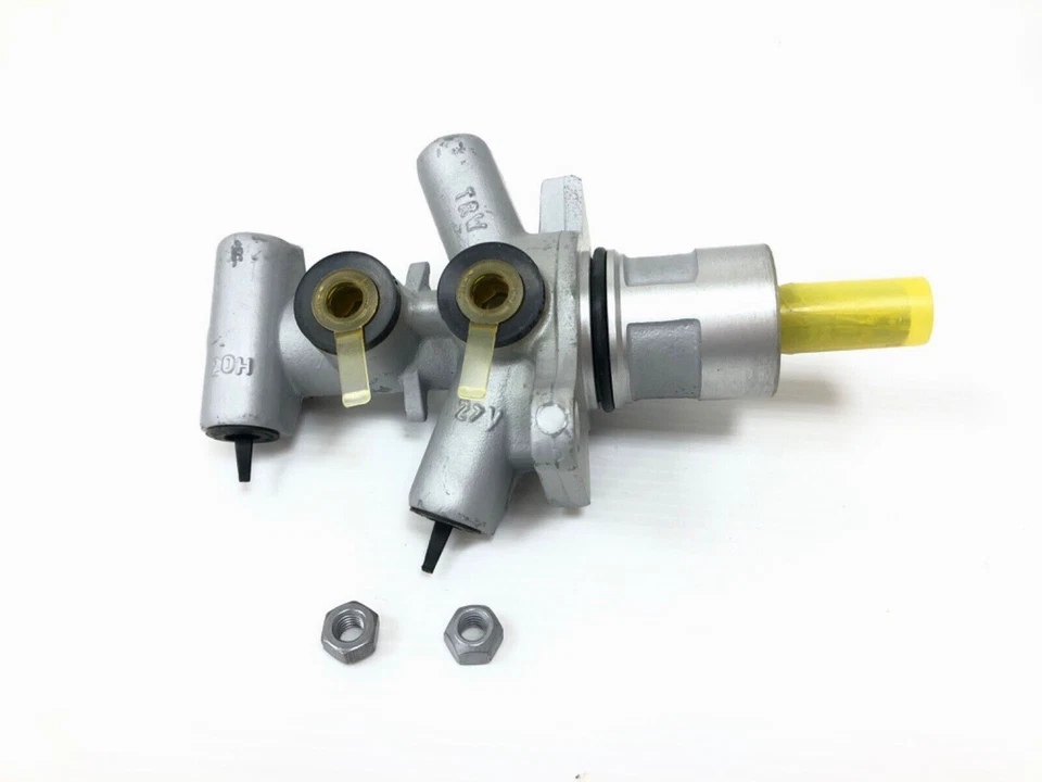 Genuine Land Rover/Range Rover Sport RHD Master Cylinder Repair Kit LR014527 - Image 2 of 4