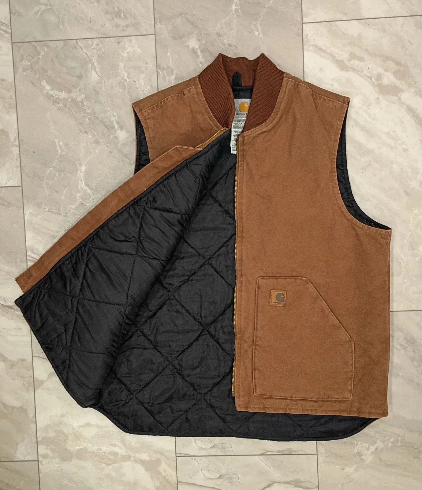 Mens Carhartt Vest XL Tall - product detail image 3