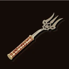 L'Objet Gold Damask Serving Fork with Coral Enamel Handle CU4160