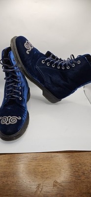 Dr Martens Vintage Made In England Blue Velvet Embroidered 8 Eye Boots UK 7 Rare