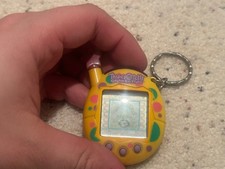 Tamagotchi Connection V4.5 RARE Yellow, Pink, Green  Purple - Working