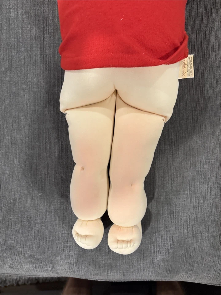 Xavier Roberts The Little People Soft Sculpture 1978 Cabbage Patch Blonde Doll - Image 4 of 4