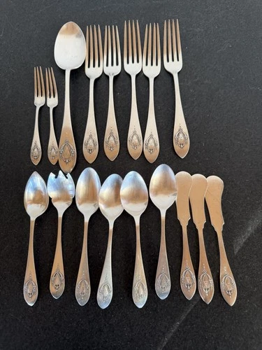 Lunt Sterling Silver ~ Mount Vernon Pattern ~ Lot of 17 ~ 1905 ~ 445 GRAMS