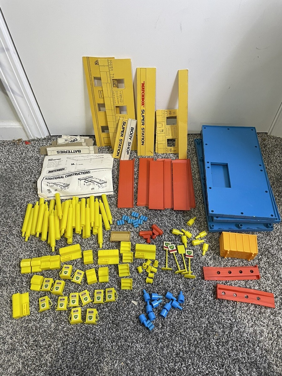 Vintage Matchbox Super Station Not Complete Set #57073 1975. 60+